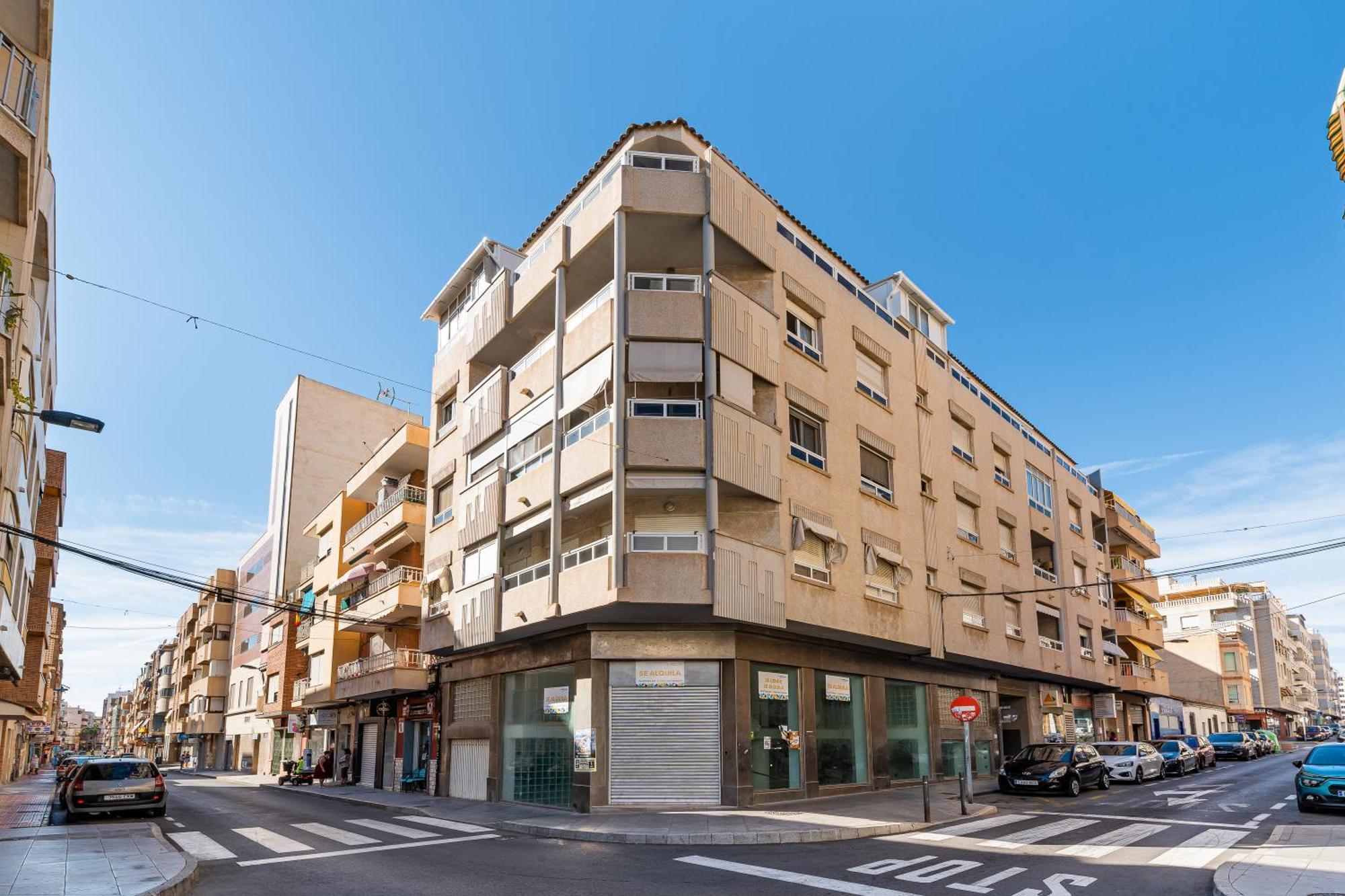 Apartamento En Centro Torrevieja Exterior foto